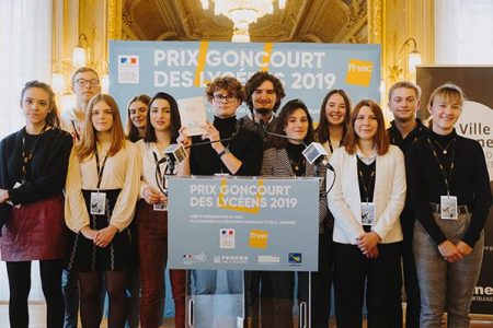 Karine Tuil lauréate du Prix Goncourt des Lycéens 2019 pour ‘Les choses humaines’ (Gallimard)