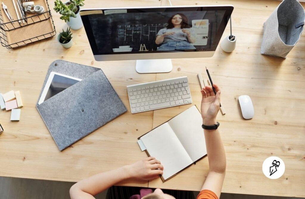 Erreurs Courantes en Français : 10 Pièges Grammaticaux et Vocabulaires que font les Étrangers (et comment les éviter) Cours en ligne FLE