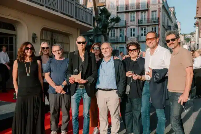 Constance Debré remporte le Prix Flaubert 2026 pour « Protocoles » Constance Debré lauréate du Prix Flaubert 2026